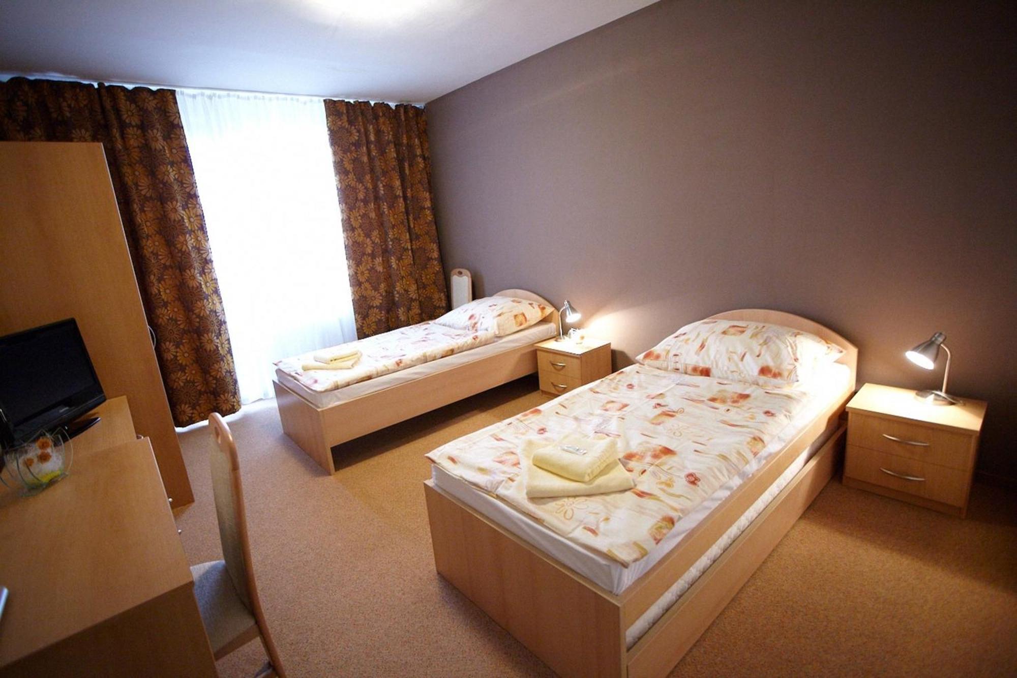 Hotel Spectrum Trnava Room photo