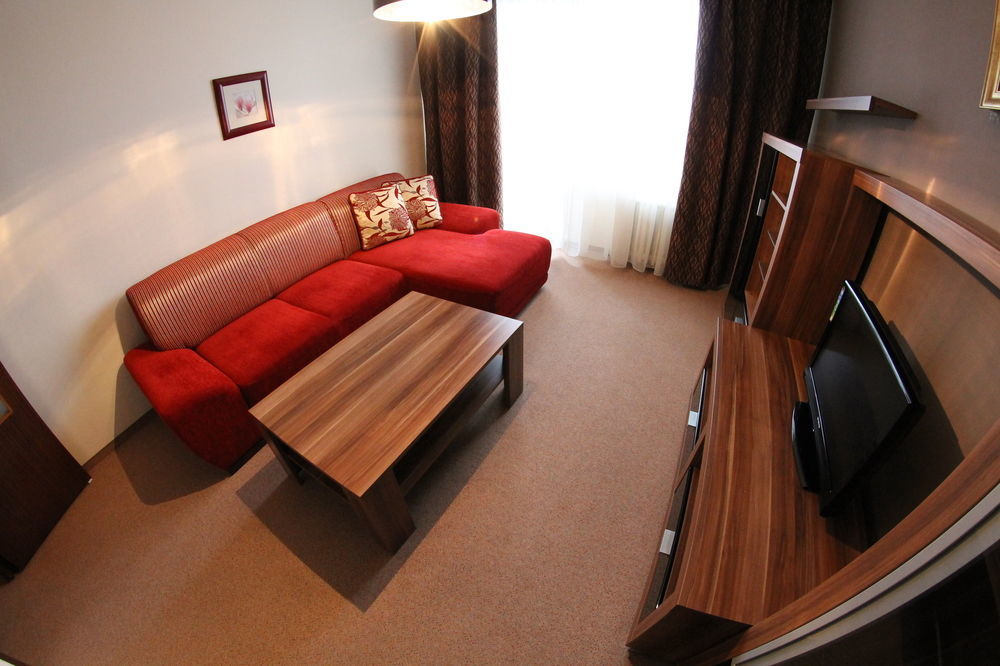 Hotel Spectrum Trnava Exterior photo